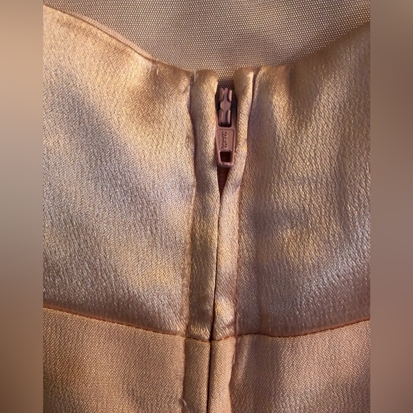 1996 cocktail dress by “Dove & Johnny” size 6 - Picture 3 of 11